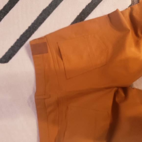 Shirts and jeans - Picture 4 of 4